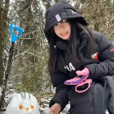 冯芮涵